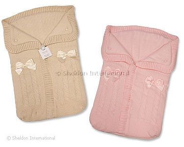 Tricoté nid d’ange bébé avec rembourrage et nœuds - Grossiste et Fournisseur